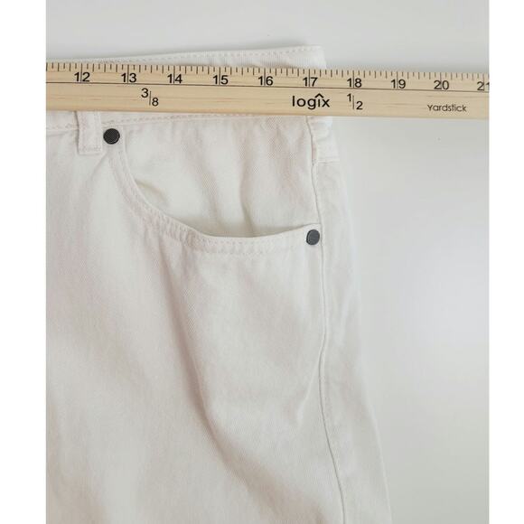 CAbi 100% BF JEANS IN WHITE, SZ 10 - Picture 10 of 13